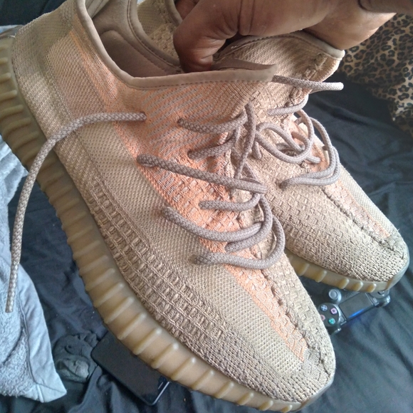 YEEZY BOOST 350 V2 SAND TAUPE - Picture 1 of 1
